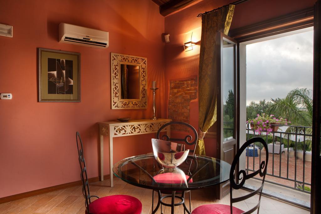 Il Baglio Della Luna Relais By Le Dhome Sicily Balestrate Exteriör bild