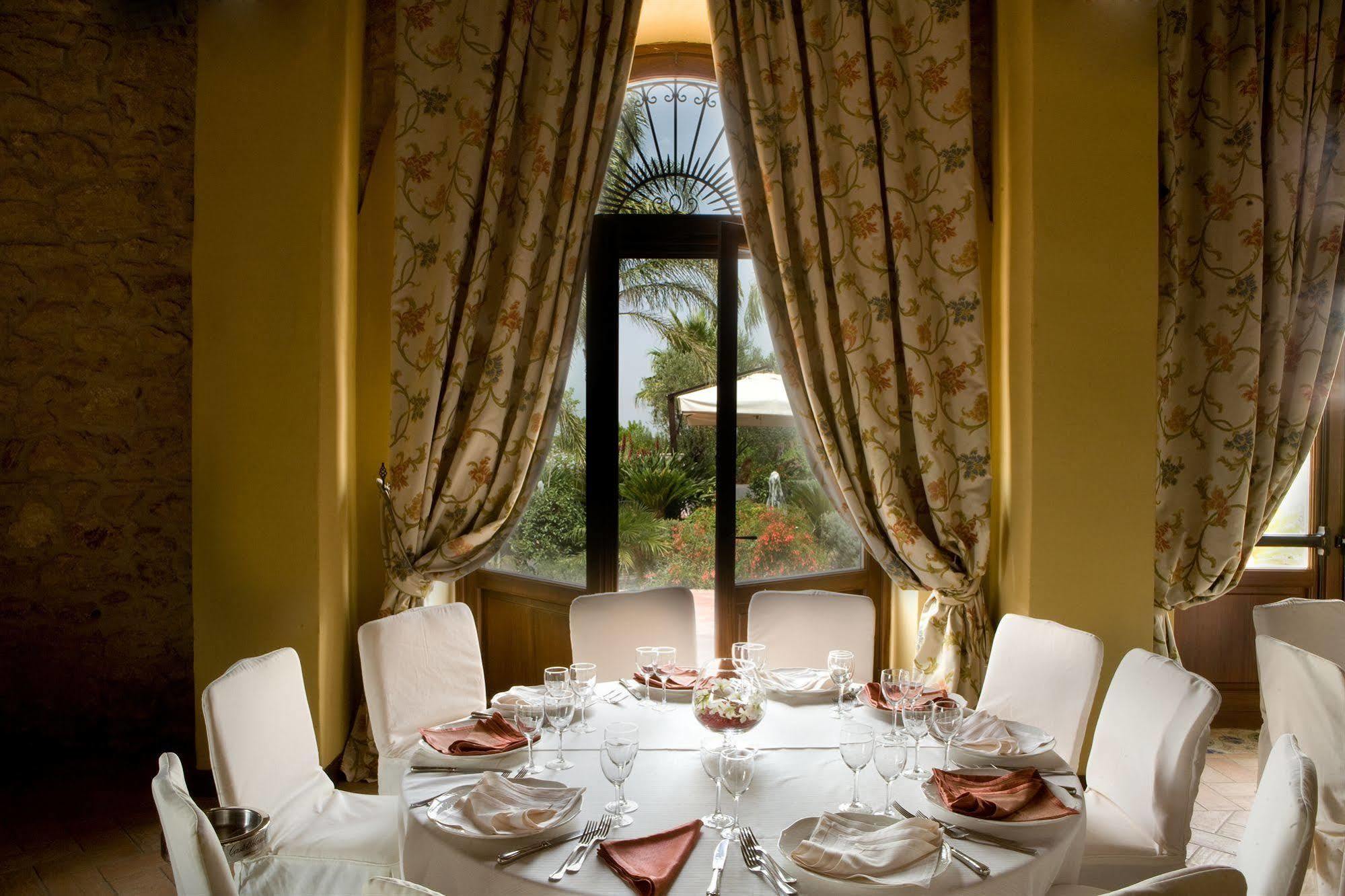Il Baglio Della Luna Relais By Le Dhome Sicily Balestrate Exteriör bild